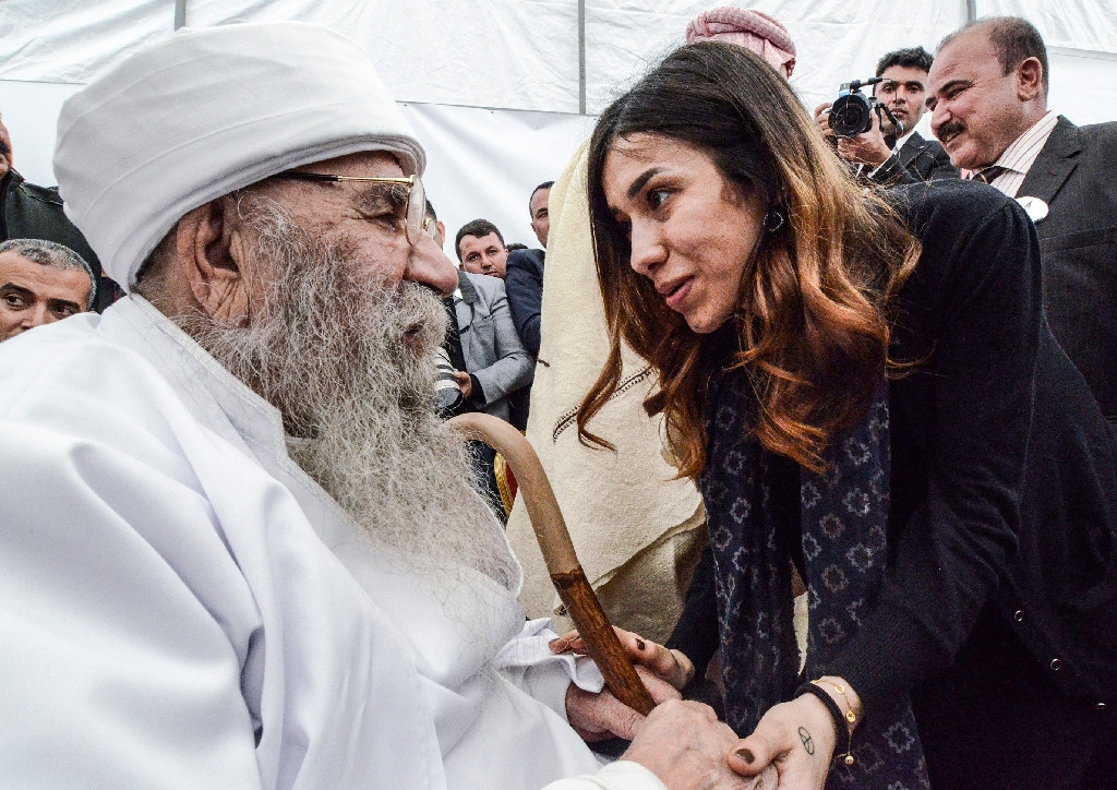 Ninewa- Nobel Barış Ödülü sahibi Nadia Murad ve Ezidi manevi lideri Baba Şeyh, 15 Mart 2019 tarihli Kojo köyünde düzenlenen törene katıldılar. Fotoğraf: Zaid Obeydi