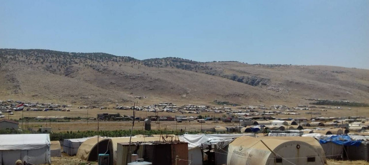 Displaced families of Mount Shingal camps urge Ninewa governor to speed up their return