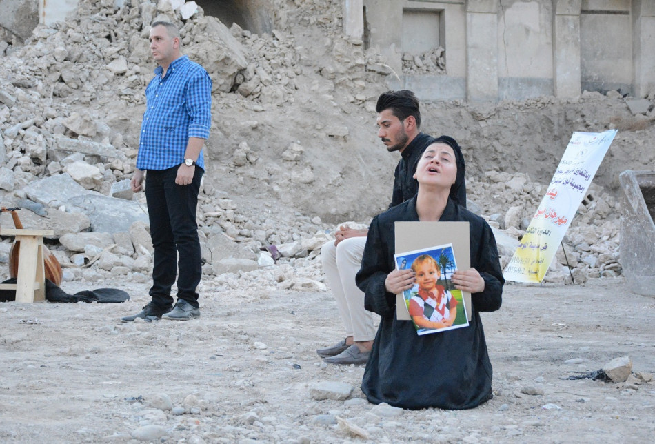 A theatre performance amid the ruins of Mosul