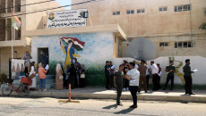 Kifri'de ücretli öğretmenlerden protesto
