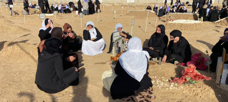 بينهم أطفال ونساء <br>إعادة دفن رفات 41 ايزيدي في كوجو