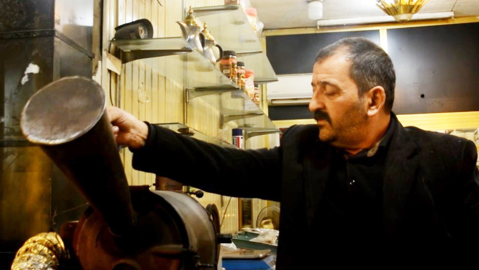 Mosul's oldest coffee shop has a special taste