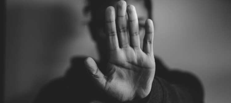 Panawar: Support Hotline for Abused Women in Kurdistan Region