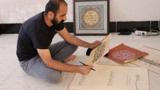 No income, no audience as COVID-19 looms over life of Kaka’i calligrapher