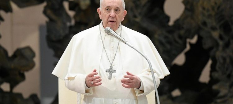 "عراق بدون مسيحيين لن يكون عراقاً"<br> بحضور رهبان من كركوك والموصل البابا يوجه رسالة للعراقيين
