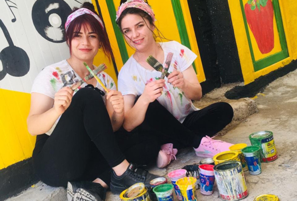 Fryal and her sister took advantages of their free times during the lockdown to paint their tents