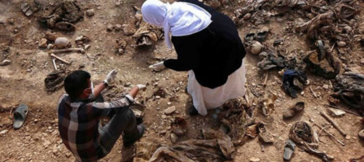 Dozens of mass graves in Shingal await start of exhumation